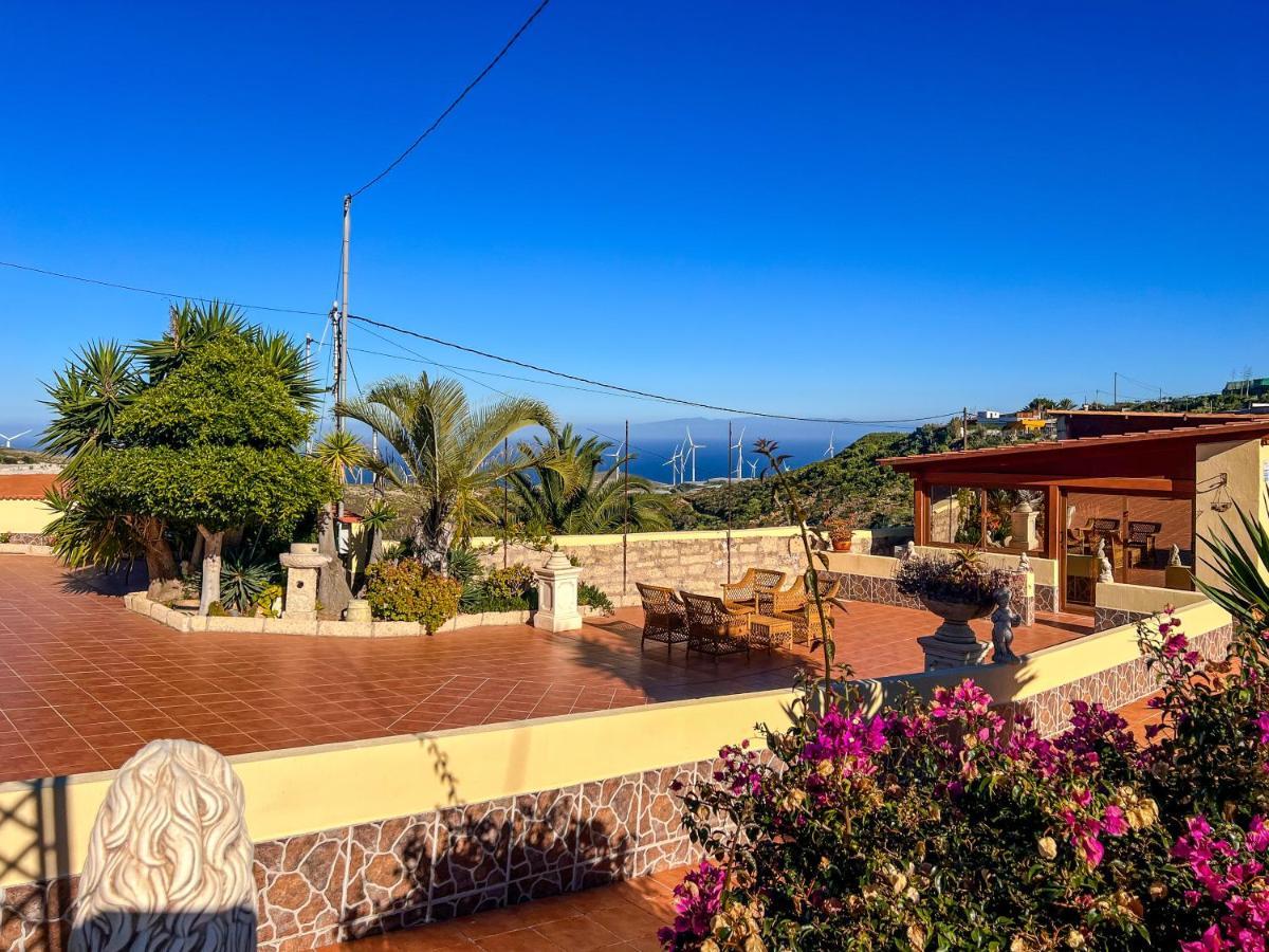 Вилла Exquisite Rural House With Garden, Pool And Sea Views Арико-Вьехо Экстерьер фото