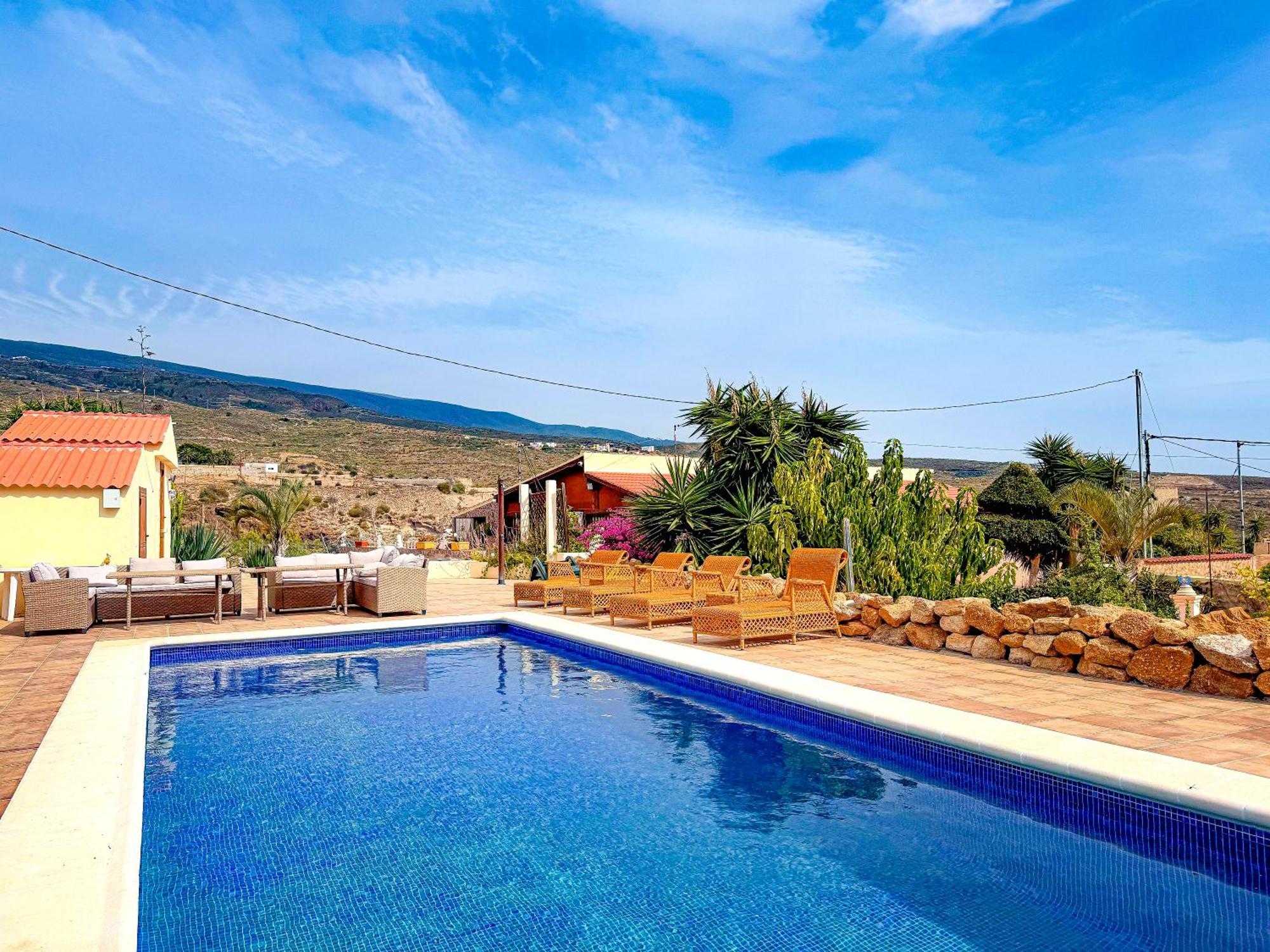 Вилла Exquisite Rural House With Garden, Pool And Sea Views Арико-Вьехо Экстерьер фото