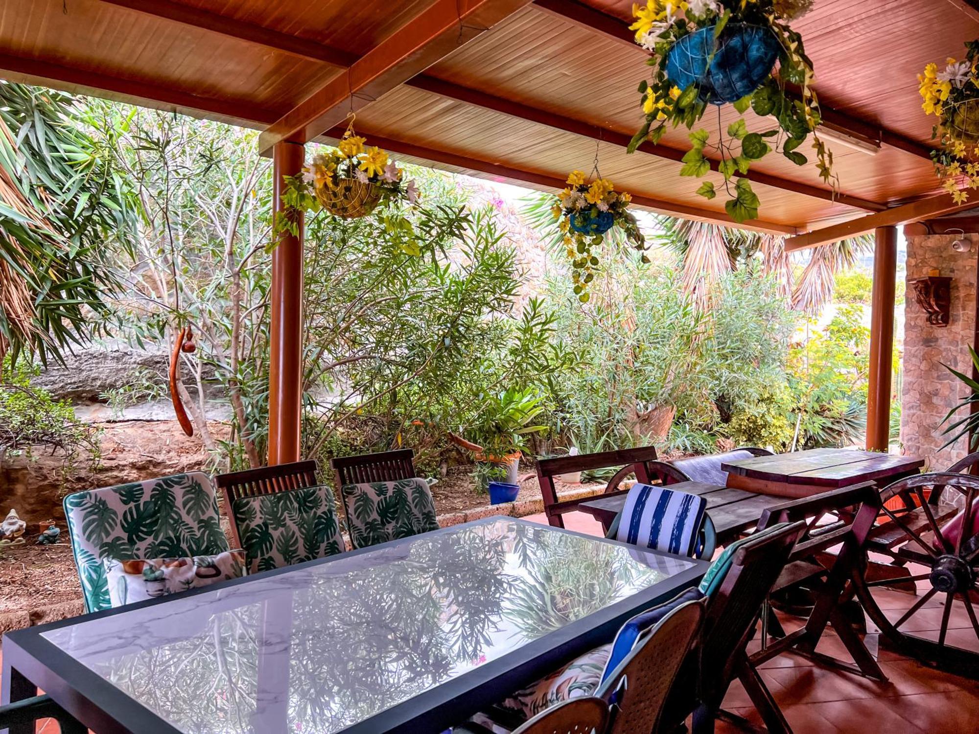 Вилла Exquisite Rural House With Garden, Pool And Sea Views Арико-Вьехо Экстерьер фото